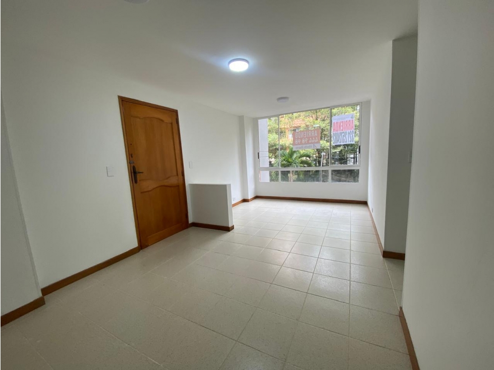 Arriendo Apartamento en el Poblado Sector Vizcaya — foto 6