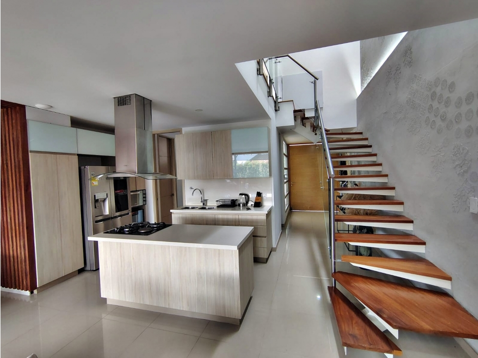 Casa en arriendo sector San Lucas — foto 5