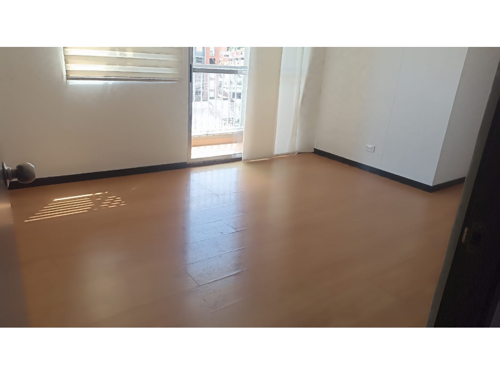 Apartamento en arriendo en Rionegro- los colegios — foto 3