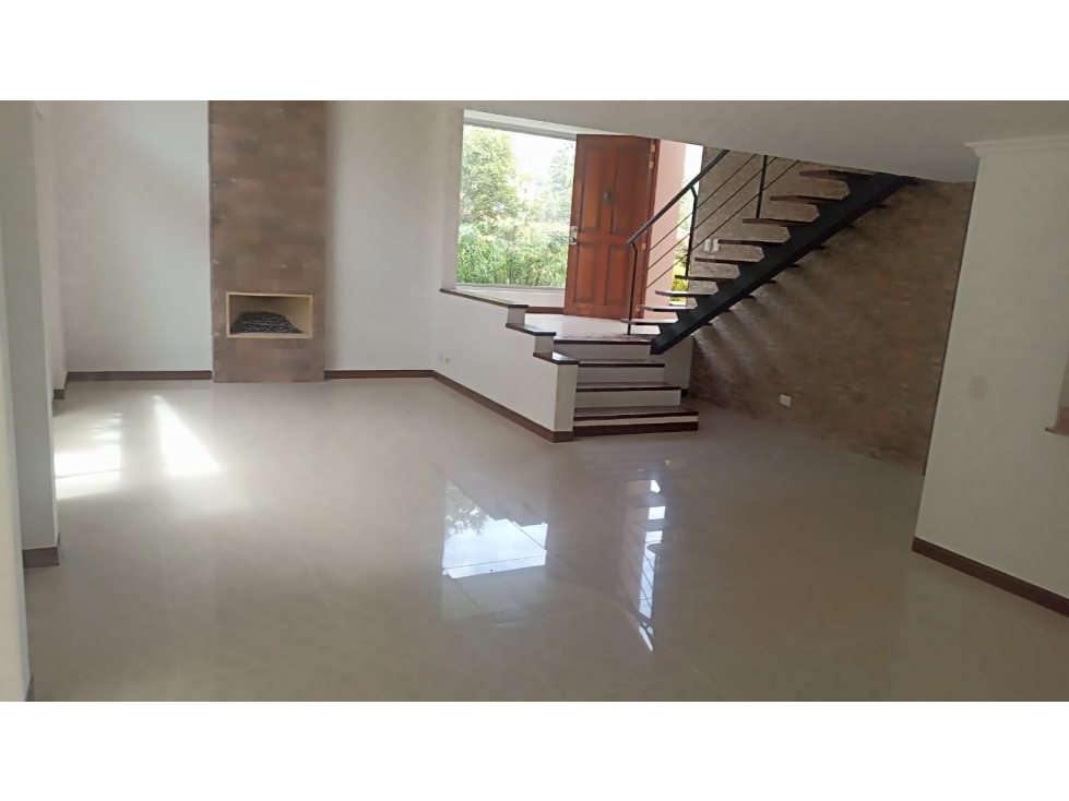 Casa en arriendo en el Retiro — foto 4