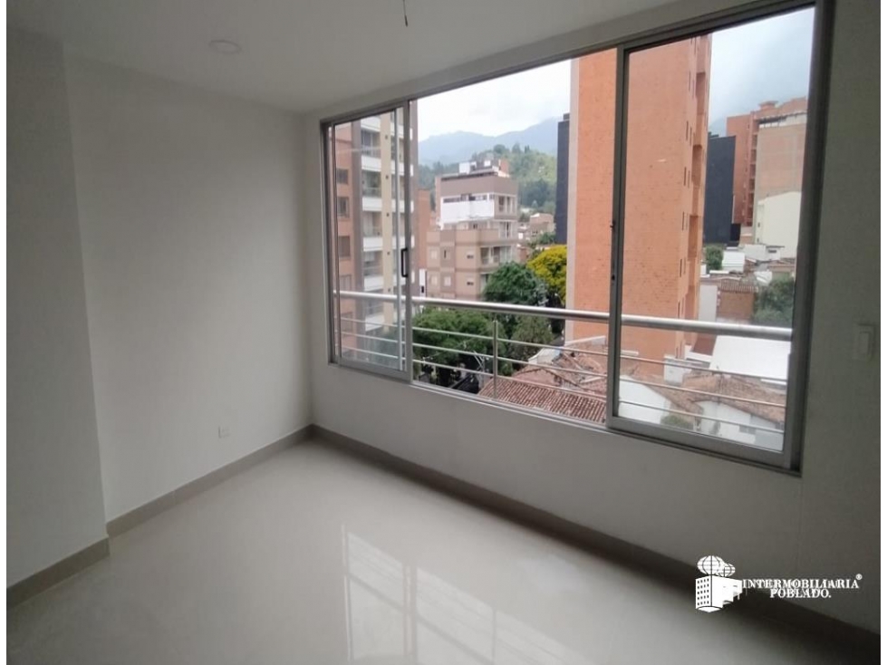 Apartamento en Arriendo Laureles Medellin — foto 2
