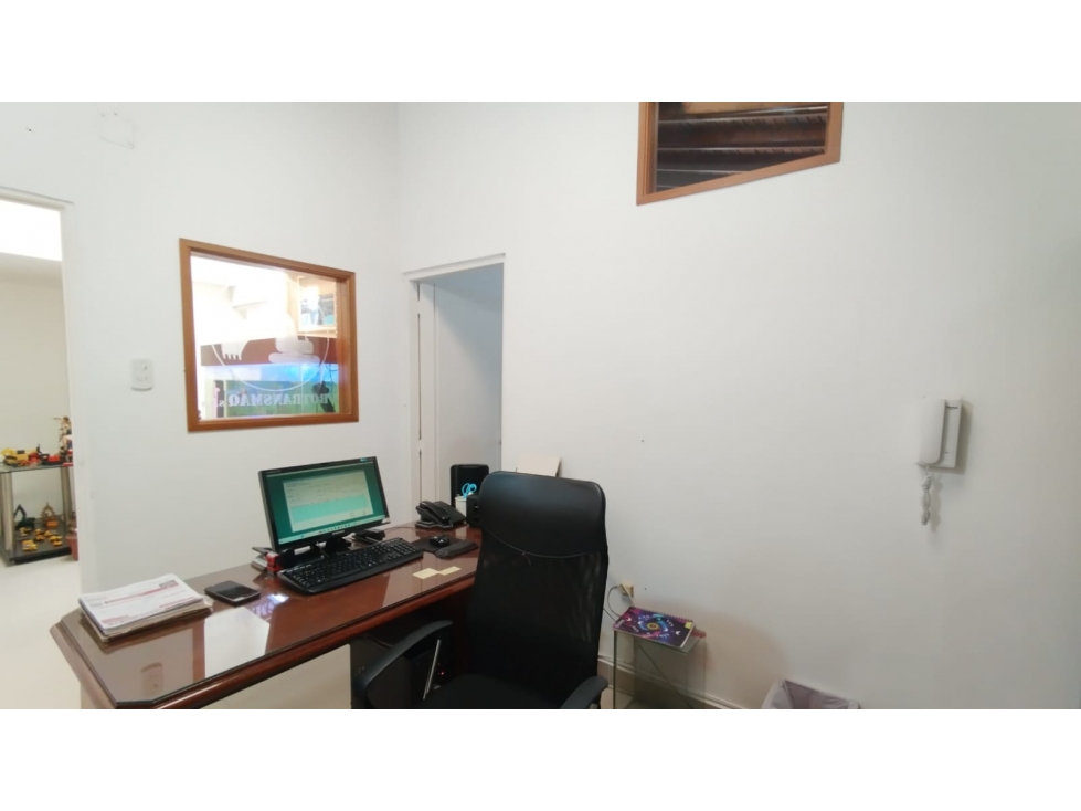 Oficina En Arriendo En Los Colores - 2