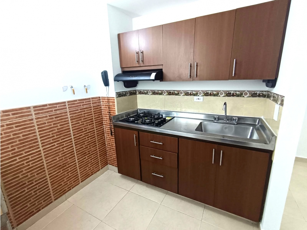 APARTAMENTO EN ARRIENDO LA AMÉRICA, MEDELLÍN — foto 2