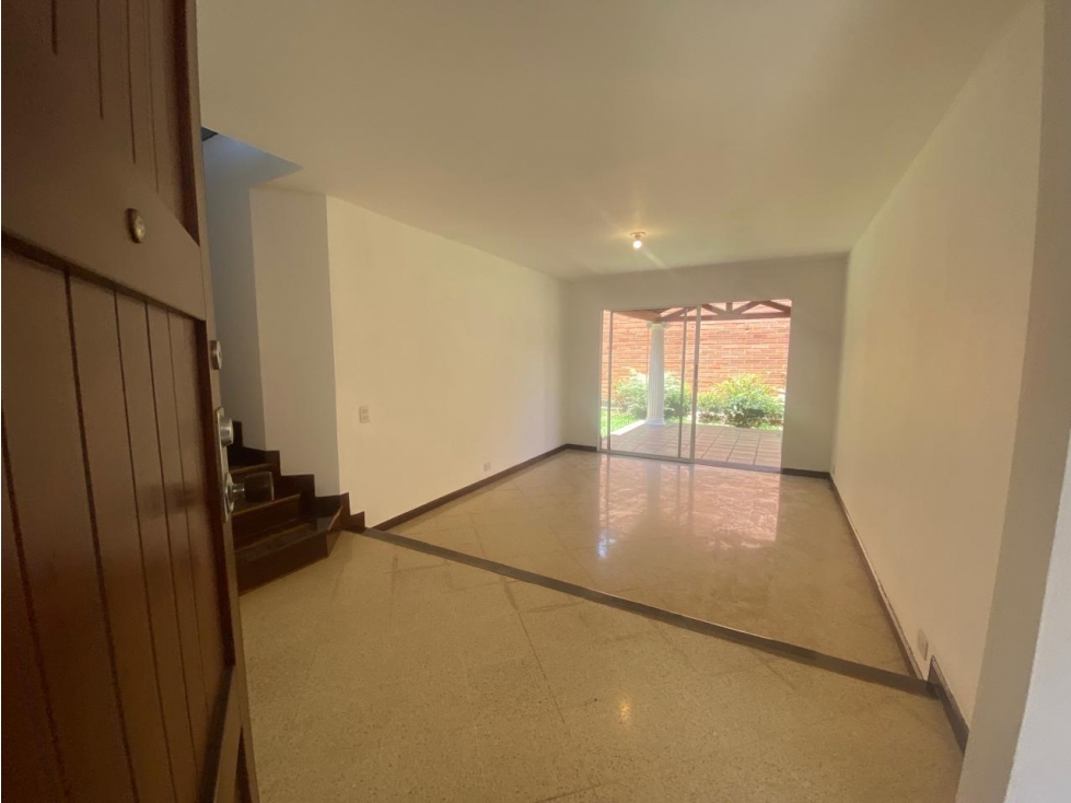 Arriendo Apartamento en el Poblado Sector los Balsos — foto 5