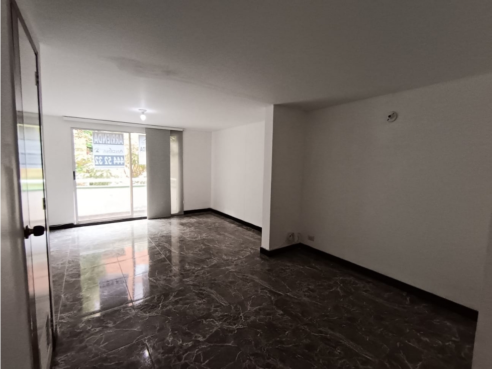 Apartamento en Arriendo Pilarica Medellin — foto 3