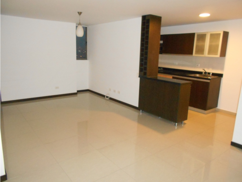 Apartamento en Arriendo sector las Palmas,Mall el Indio — foto 3