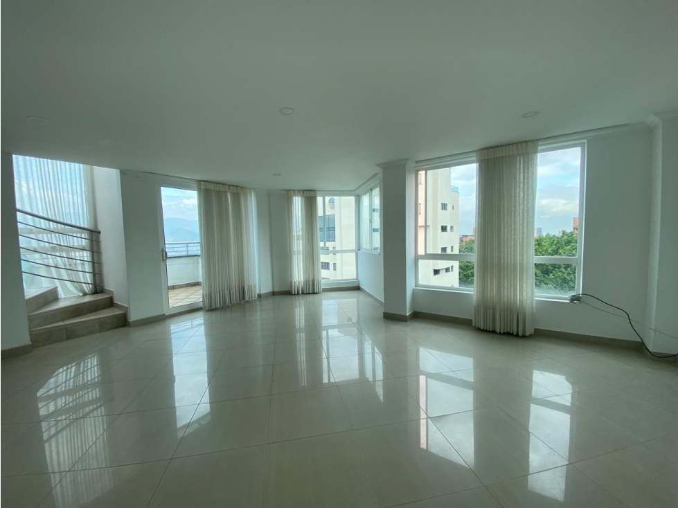 Arriendo Apartamento en el Poblado Sector la Frontera — foto 5