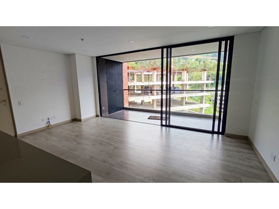 Apartamento en Arriendo sector superior padre Marianito — foto 6