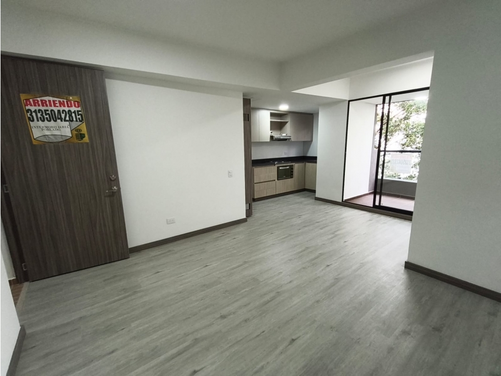 Apartamento en arriendo sector Via las Palmas, Bosque Santo — foto 3