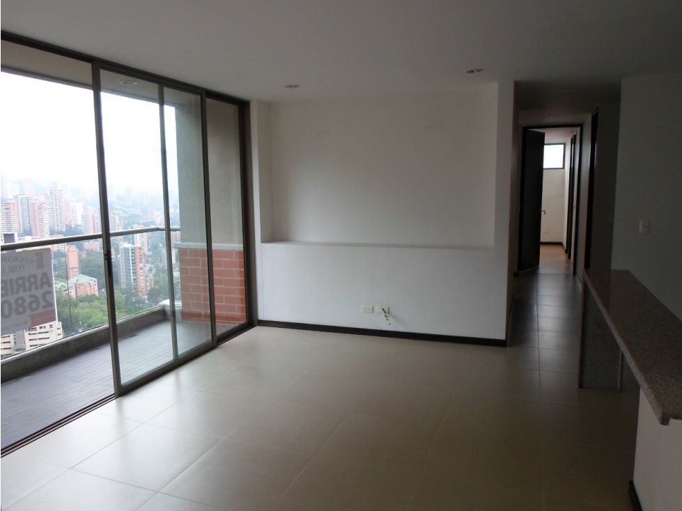 Apartamento en Arriendo sector superior padre Marianito — foto 3