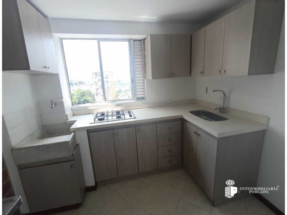 Arriendo Apartamento en el Poblado Las Vegas — foto 3