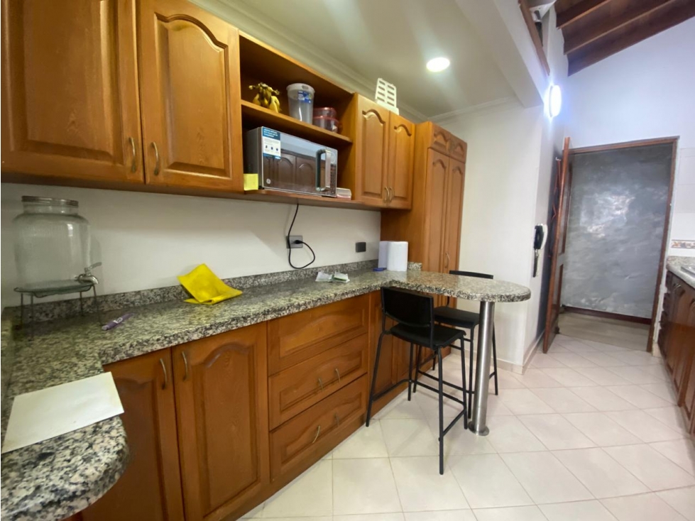 Arriendo Apartamento en el Poblado Sector la Frontera