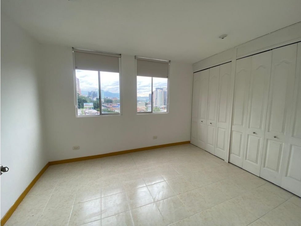 Arriendo Apartamento en el Poblado Sector San Julian — foto 6