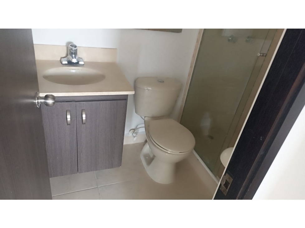 Apartamento en arriendo en Rionegro en sector los colegios — foto 3