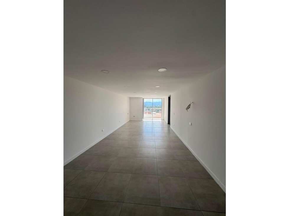 Apartamento en arriendo en Rionegro sector san antonio de pereira — foto 3
