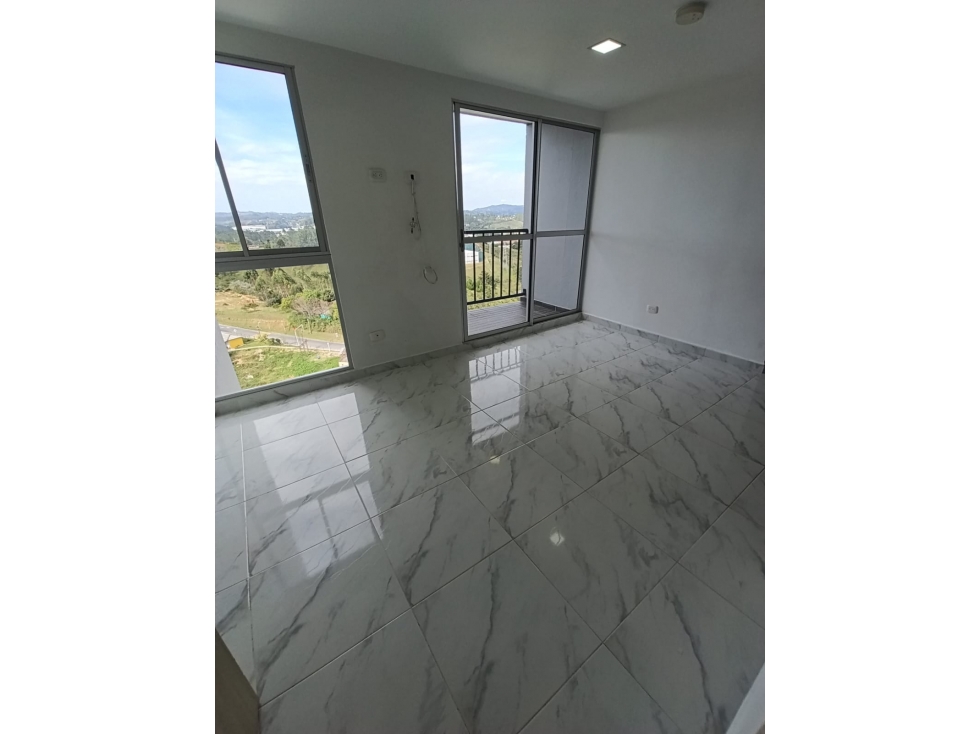 APARTAMENTO EN ARRIENDO RIONEGRO, FONTIBON — foto 3