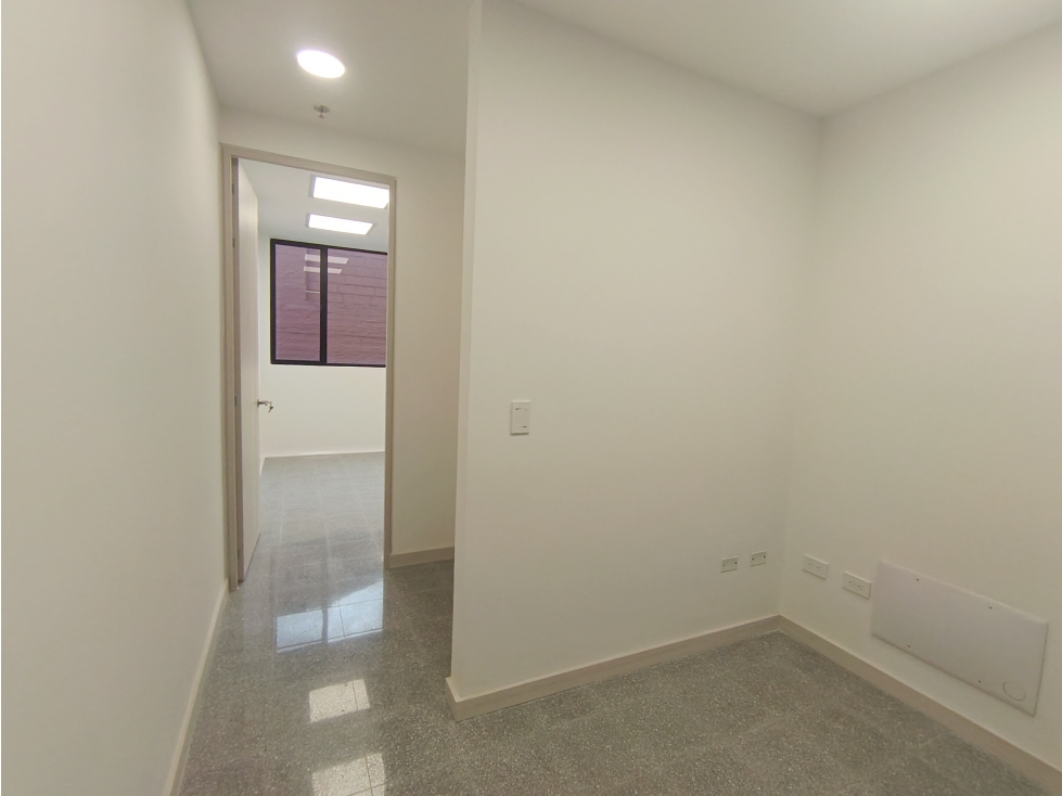 Oficina en Arriendo El Diamante Medellin - 3
