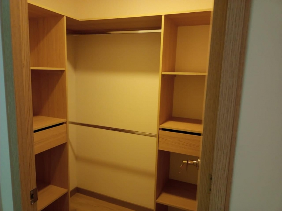 Aparta Estudio en Arriendo sector Santa Fe al frente de Ciudad del Rio — foto 6