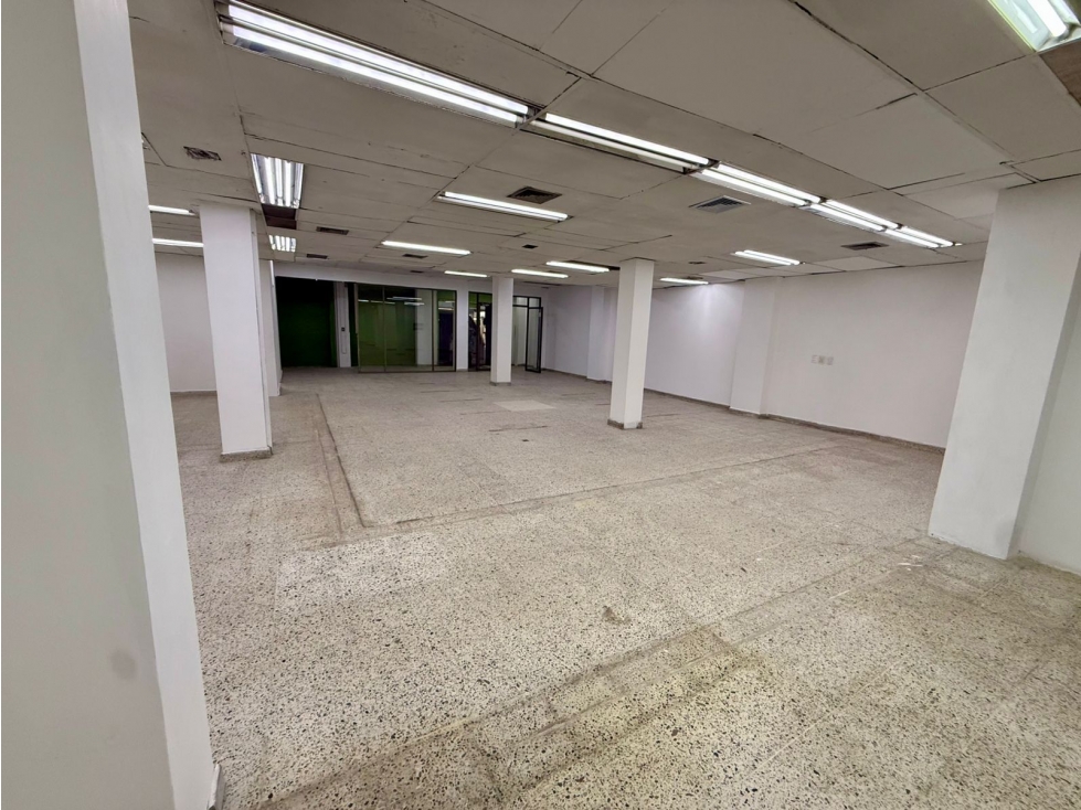 LOCAL COMERCIAL EN UBICACIÓN ESTRATÉGICA CENTRO DE RIONEGRO — foto 3