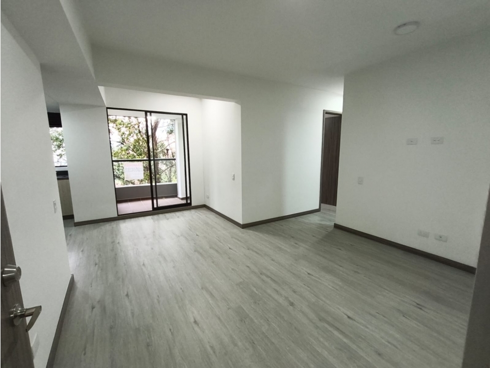 Apartamento en arriendo sector Via las Palmas, Bosque Santo — foto 4