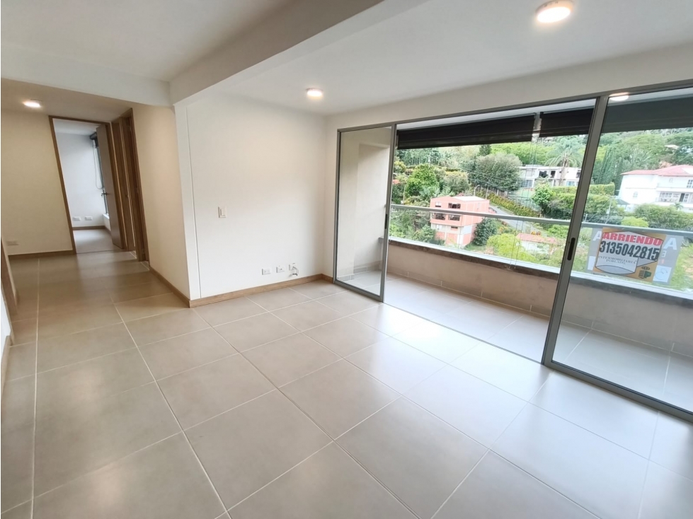 Apartamento en arriendo sector loma del Chingui, Ecoparque el salado