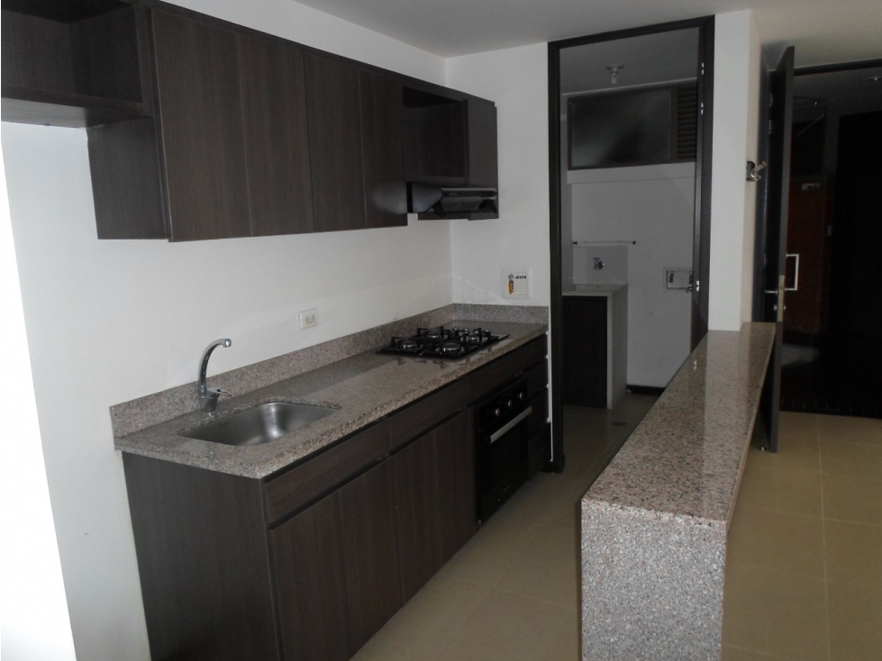 Apartamento en Arriendo sector superior padre Marianito — foto 5