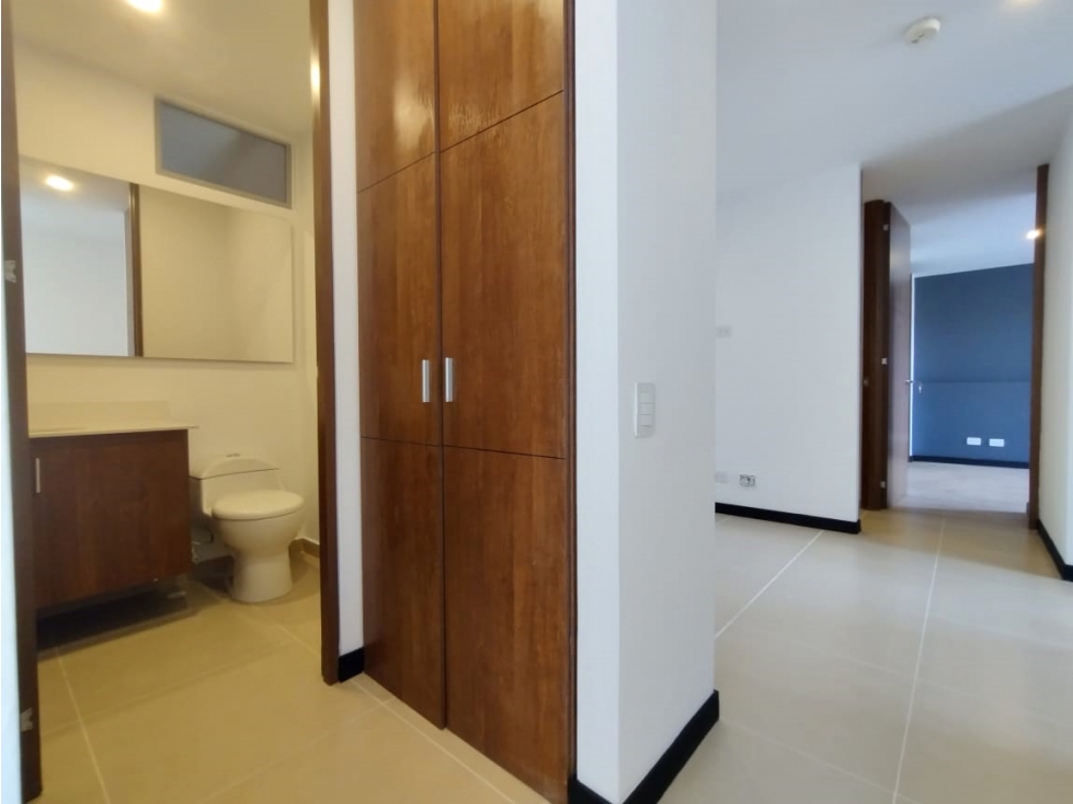 apartamento en arriendo sector loma de los Gonzalez, cerca al tesoro — foto 3