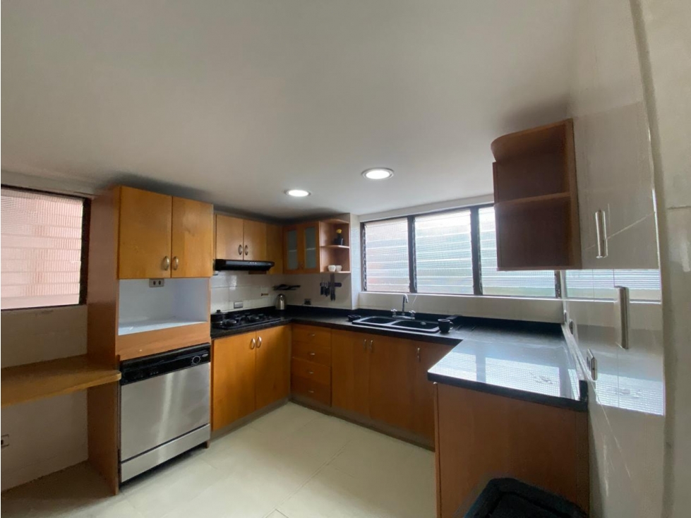 Arriendo Apartamento en el Poblado Sector las Lomas