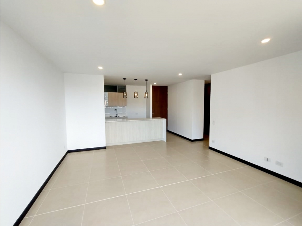 apartamento en arriendo sector loma de los Gonzalez, cerca al tesoro