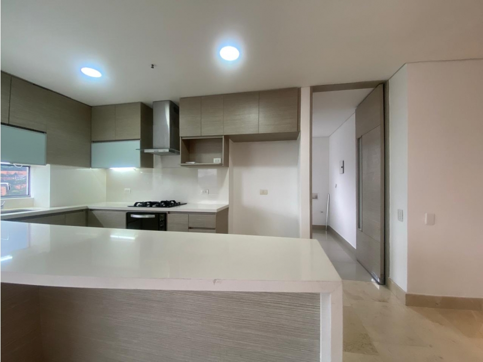 Arriendo Apartamento en el Poblado