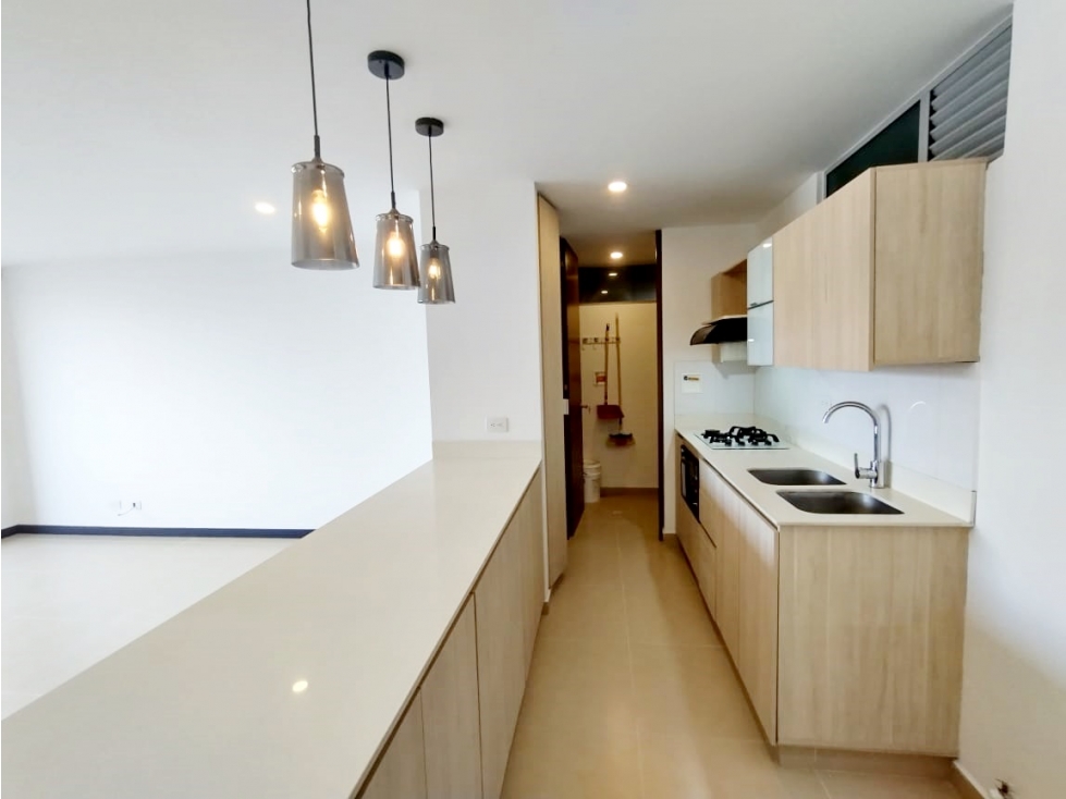 apartamento en arriendo sector loma de los Gonzalez, cerca al tesoro — foto 4