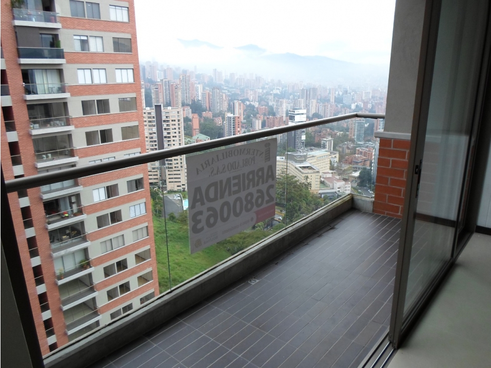 Apartamento en Arriendo sector superior padre Marianito — foto 4