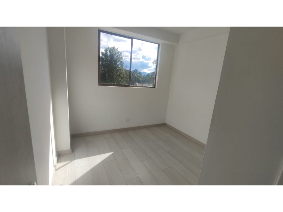 Apartamento en arriendo en Rionegro Sector San Antonio de Pereira — foto 6