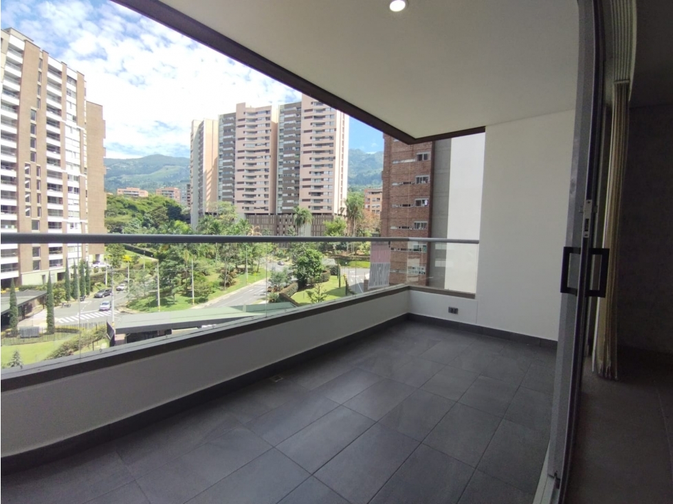 Arriendo Apartamento en el Poblado Santa María de los ángeles — foto 4