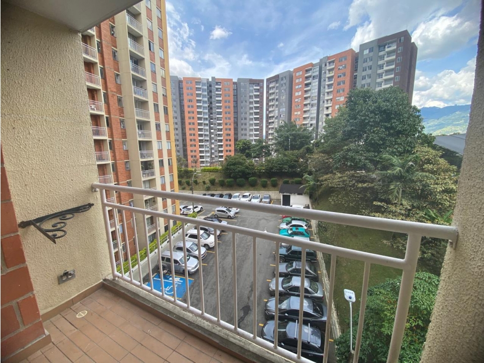 Arriendo Apartamento en Envigado Sector San Rafael — foto 4
