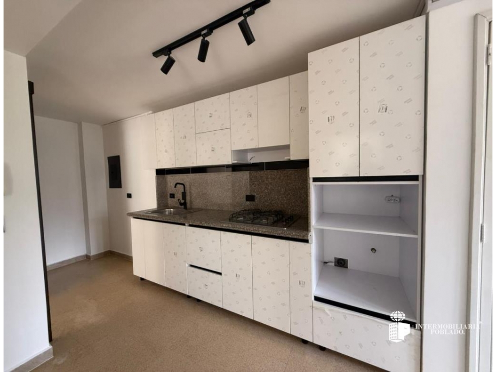 Apartamento en arriendo sector milla de oro — foto 4
