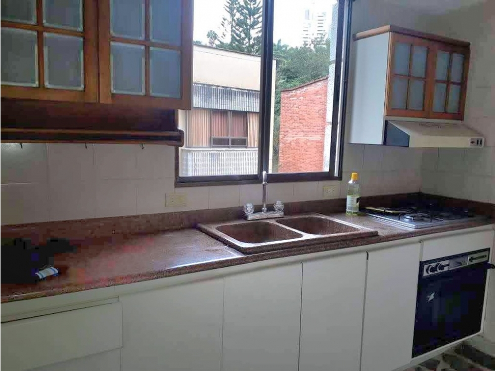 Apartamento en Arriendo Transversal Inferior Medellín — foto 4