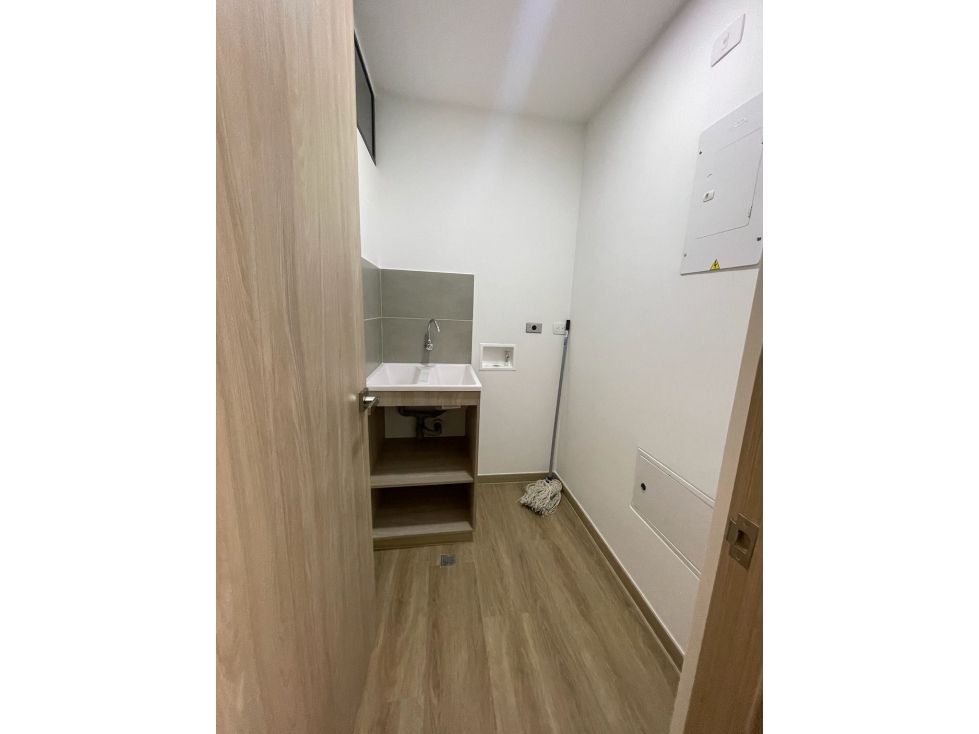 Apartamento en arriendo en La bohemia Túnel de Oriente — foto 4