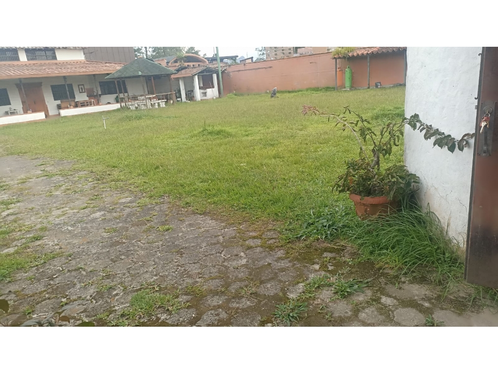 local en arriendo en llanogrande — foto 3