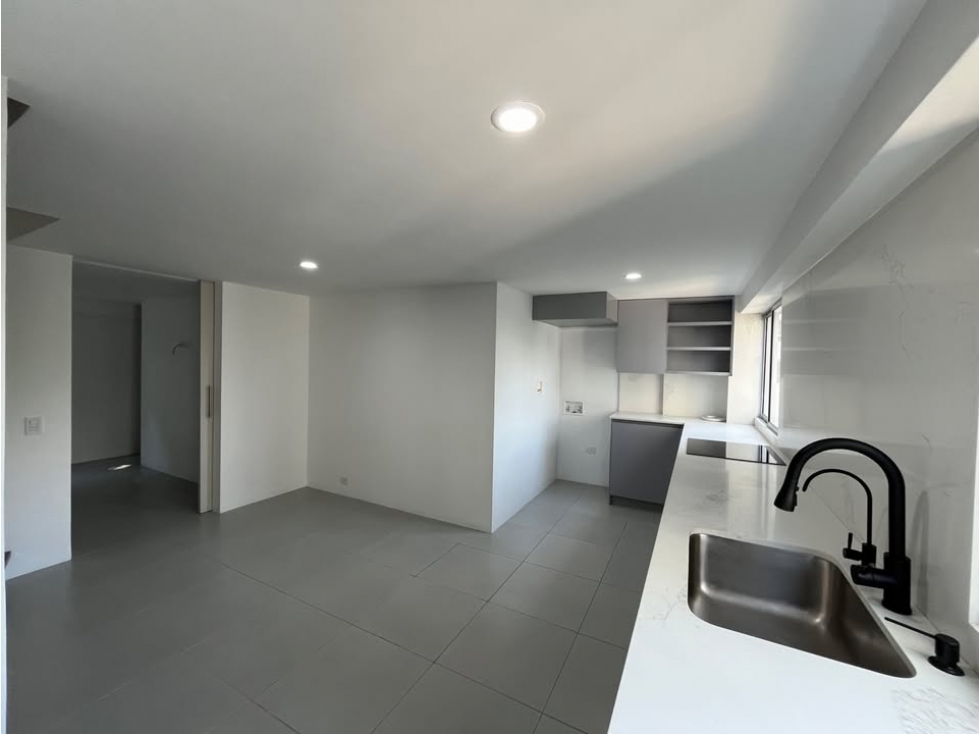 Apartaestudio en Arriendo Santa María de los Angeles Medellin — foto 4