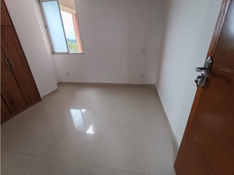 APARTAMENTO EN RENTA -RIONEGRO SAN ANTONIO — foto 5