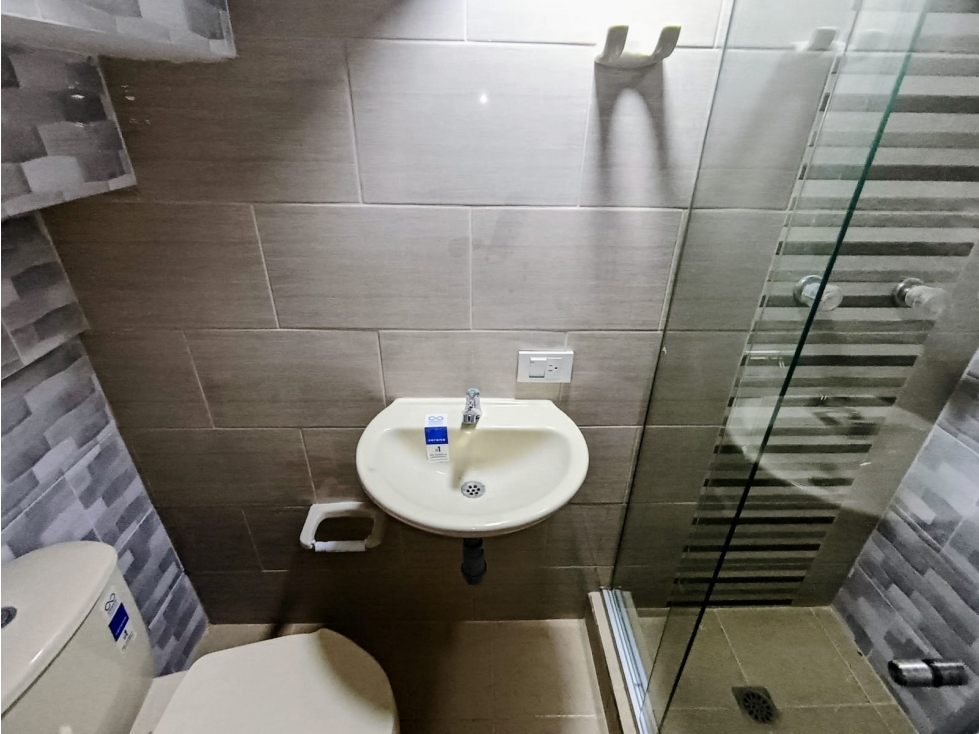 Apartamento en Arriendo Cataluña Medellin — foto 4