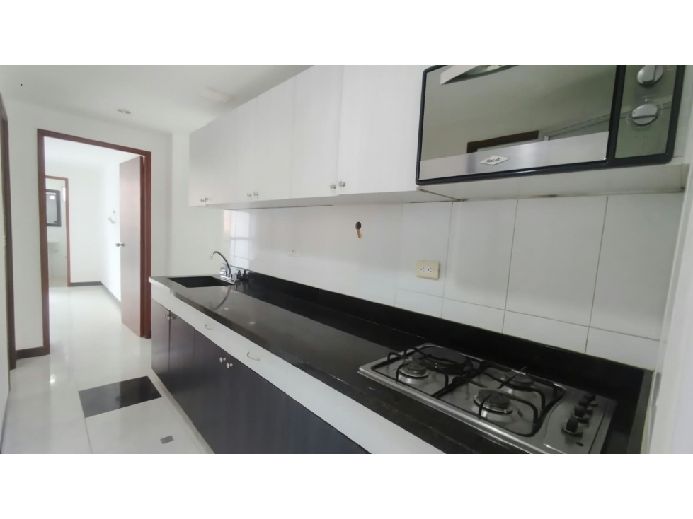 Apartamento En Arriendo En Laureles — foto 2