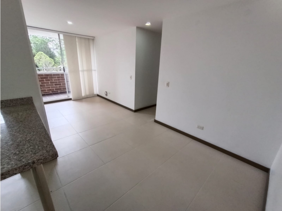 Apartamento en arriendo en Rionegro sector san antonio — foto 4