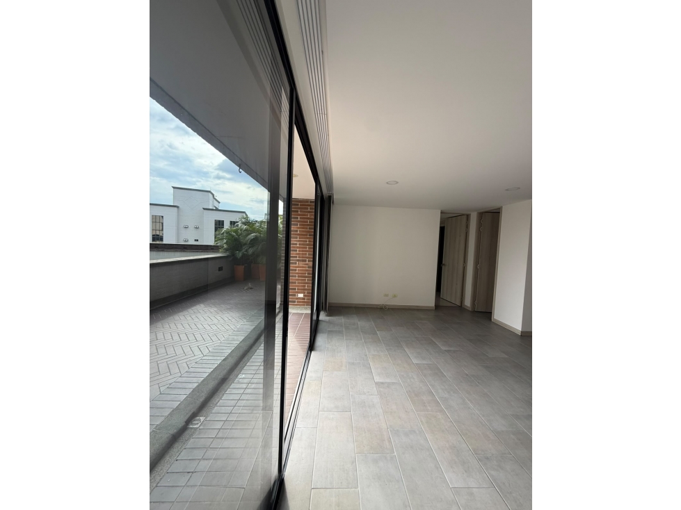 Apartaestudio en Arriendo sector Manila Poblado — foto 3