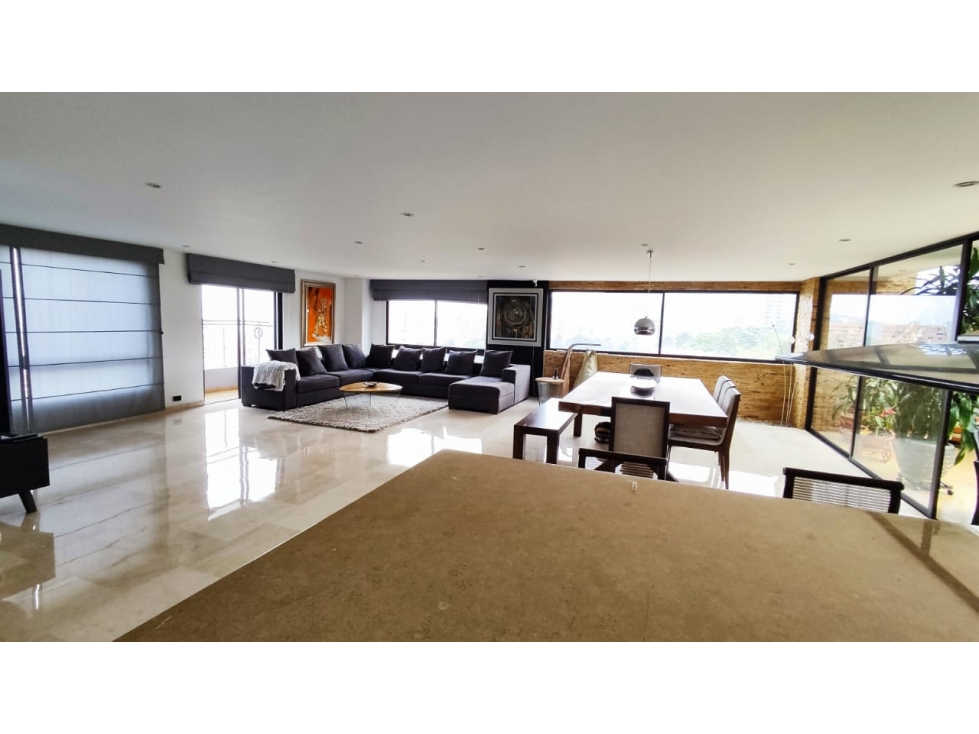 Apartamento Amoblado sector Tesoro