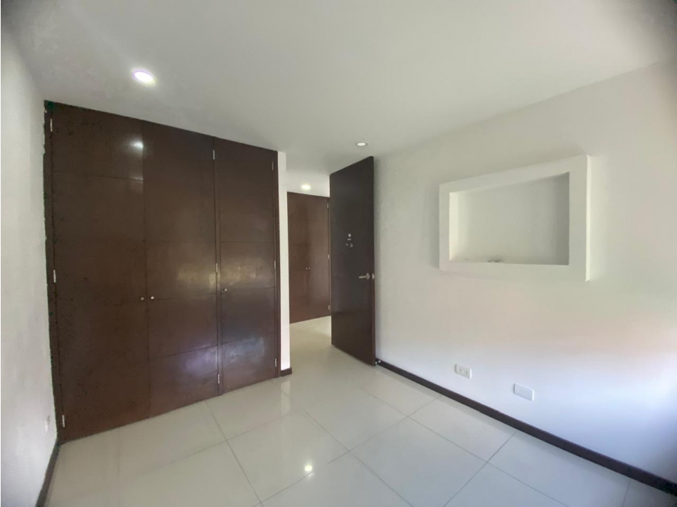Arriendo Apartamento en el Poblado Sector los Balsos — foto 6
