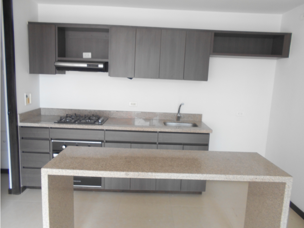 Apartamento en Arriendo Sector Padre Marianito — foto 4