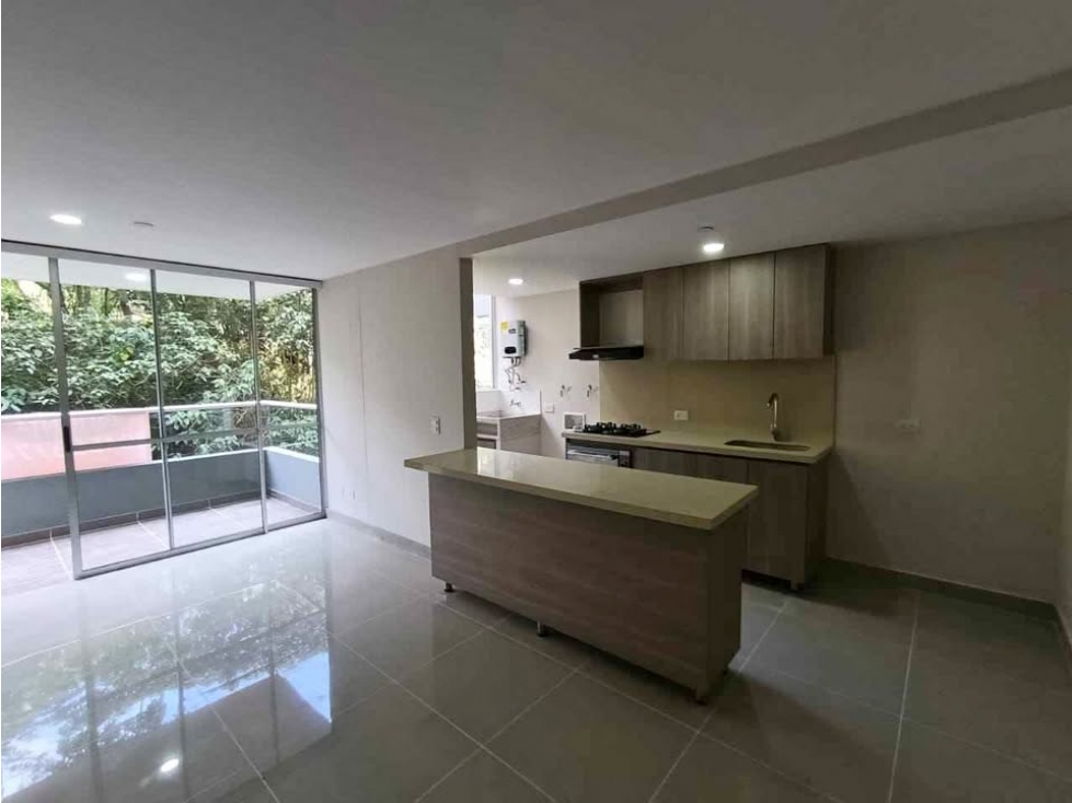 Apartamento en arriendo sector las antillas — foto 2