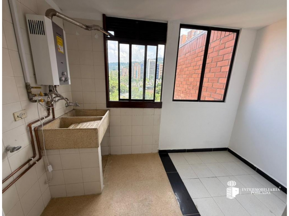 Apartamento en arriendo sector milla de oro — foto 5